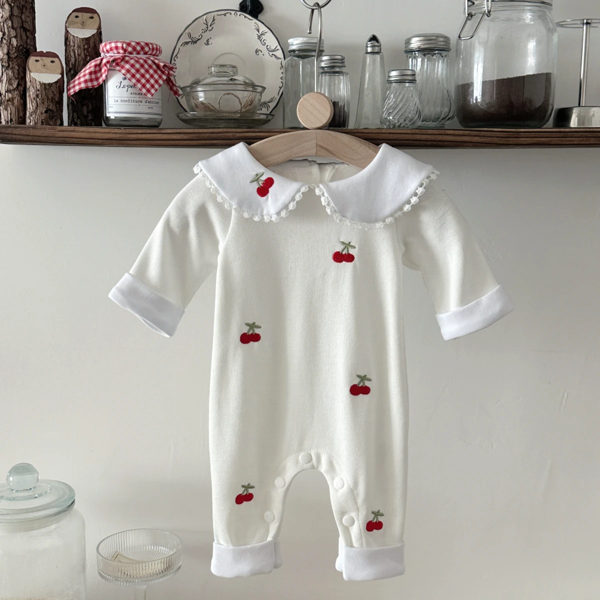 Sweet Cherry Embroidery Baby R - Baby Nursery Embroidery 评论和价格