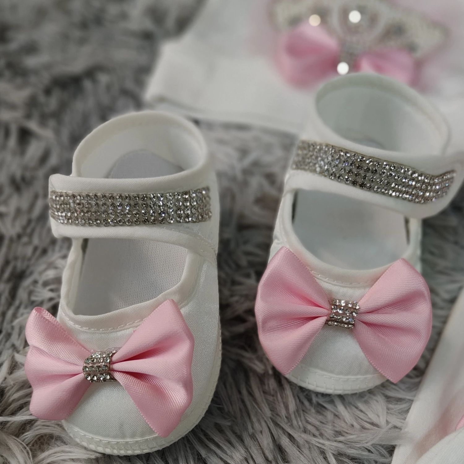Welcome Home Baby Romper Mitte - Baby Nursery Outfits 评论和价格
